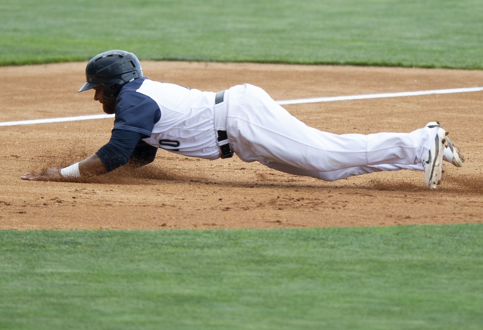 Saltdogs vs Sioux Falls , 8.11